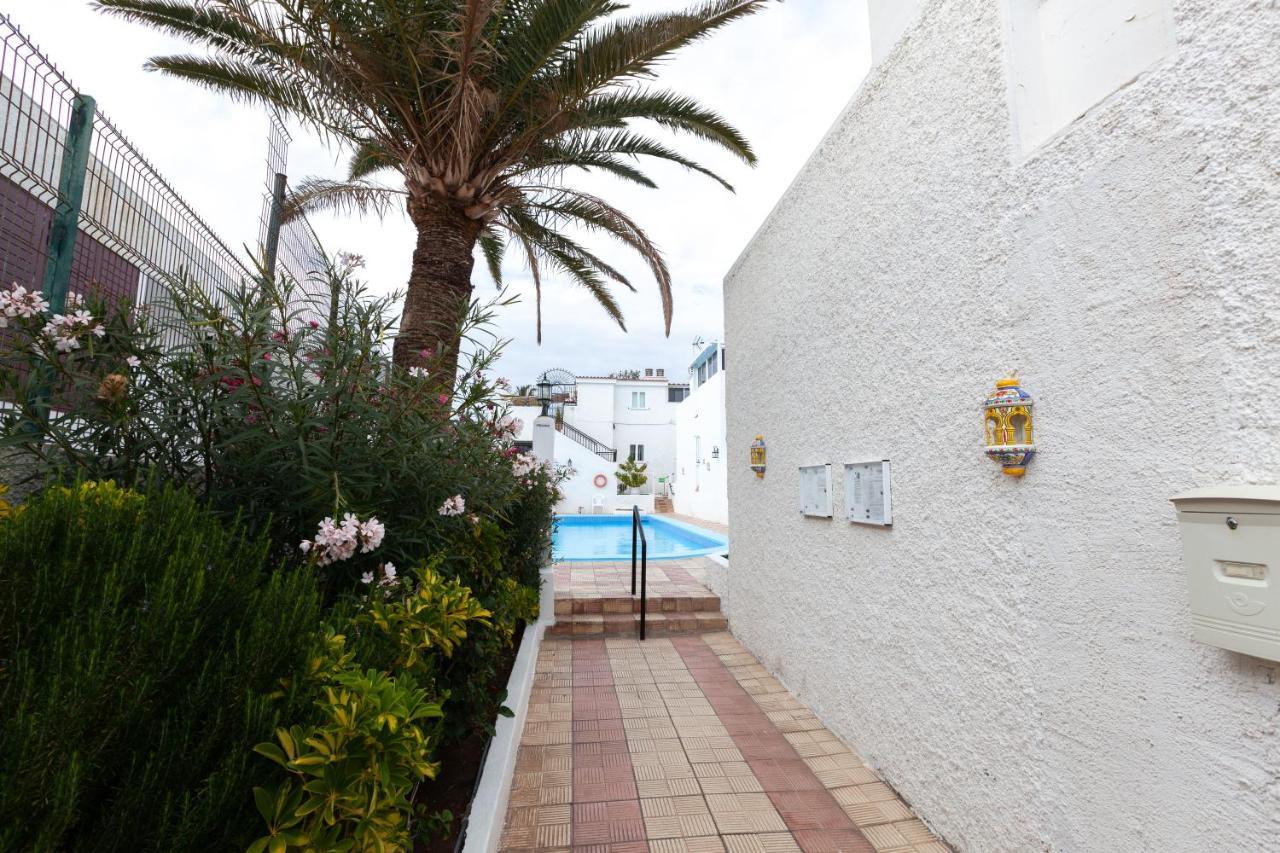 Apartamento En Primera Linea De Playa, Centrico, Tranquilo Плая-де-лас-Америкас Экстерьер фото